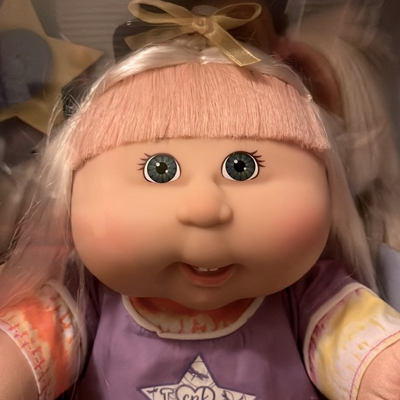Cabbage  Patch Doll Magic Glow Surprise  doll 2007 rare blonde with pigtails ☺️ - Picture 9 of 11
